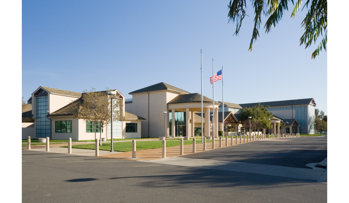 Silliman Activity and Family Aquatic Center Wikipedia: LPS.1