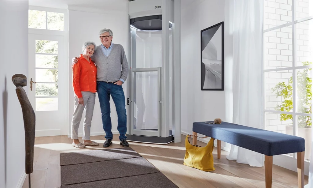 Home-Elevator-Duo-Alta-Senior-Couple-Entryway