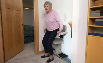 bruno elite lady turned 90 standing up