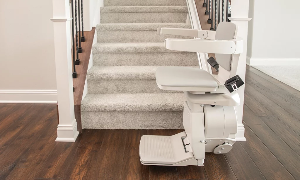 indoor straight stair lift in los angeles